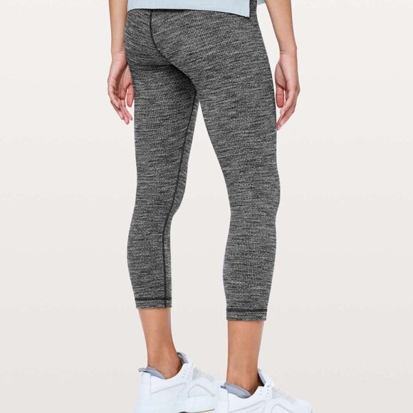 Lululemon Wunder Under Crop Legging Hi Rise Size 4 Heathered Black 21" - Picture 2 of 11